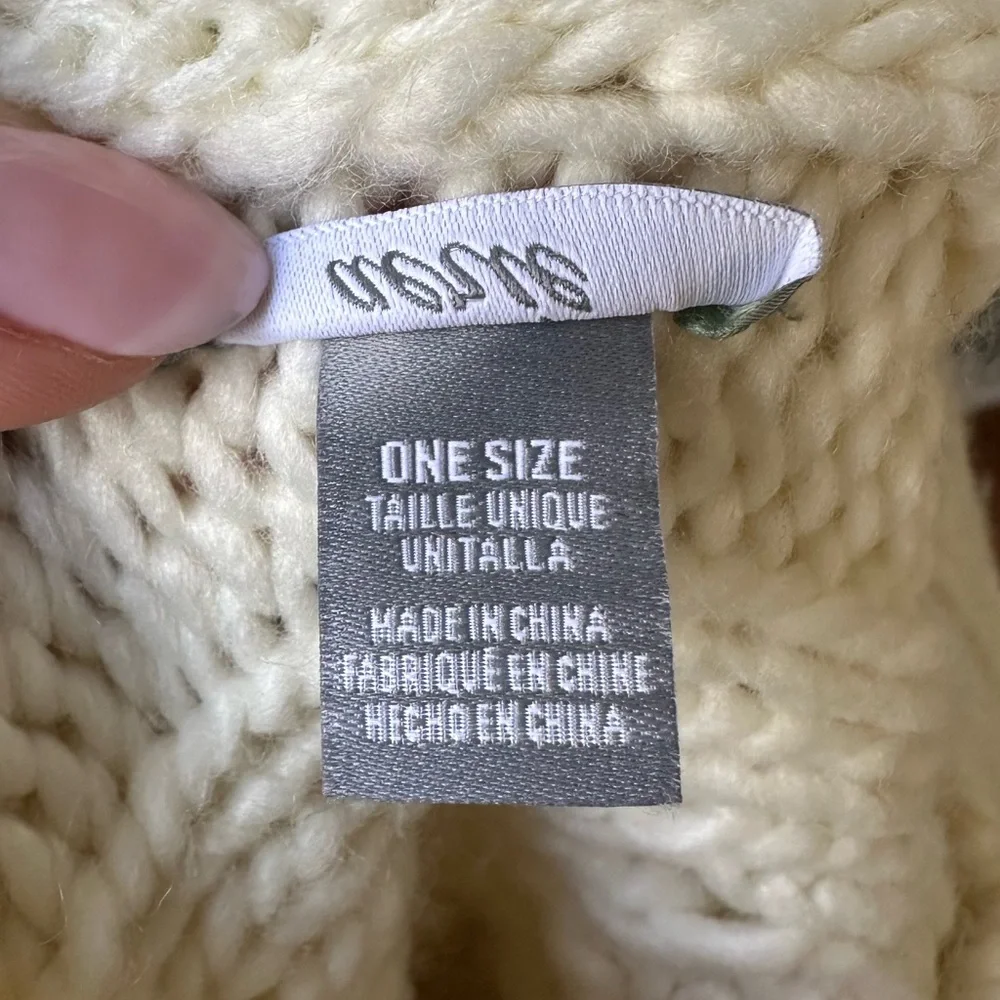 AERIE White Chunky Cable Knit Turtle Neck Cottagecore Capelet‎ Size One Size - Picture 5 of 7